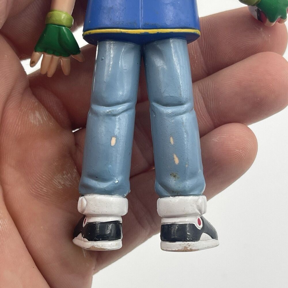 Vintage Ash Ketchum Pokemon Trainer Figure 4.75" TOMY 1998 Pokemon Game Freak - Picture 8 of 13